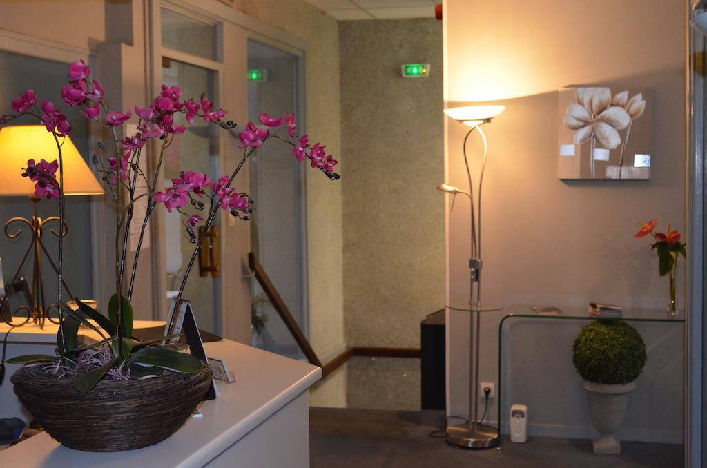 Hotel De La Croix De Malte Cherbourg-en-Cotentin Zewnętrze zdjęcie