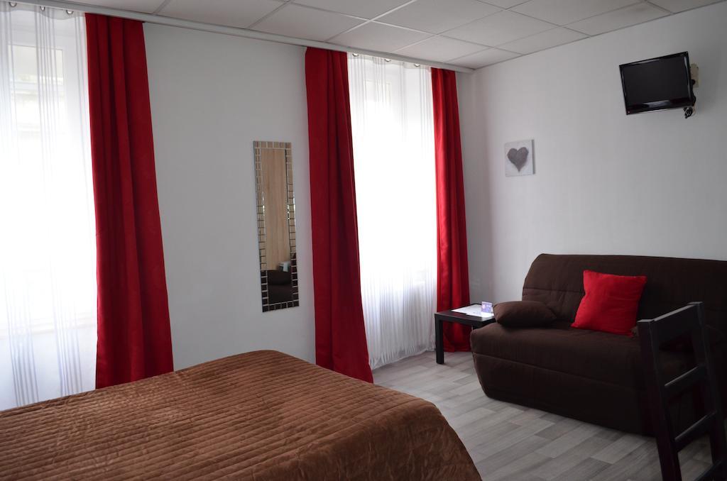 Hotel De La Croix De Malte Cherbourg-en-Cotentin Pokój zdjęcie